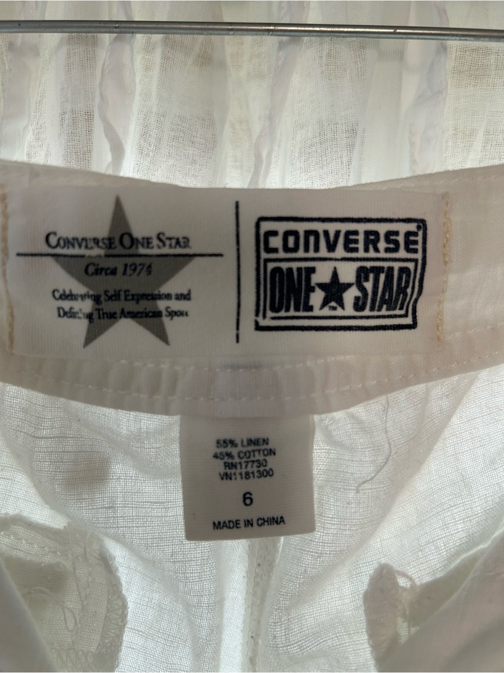 Converse - Picture 3 of 3